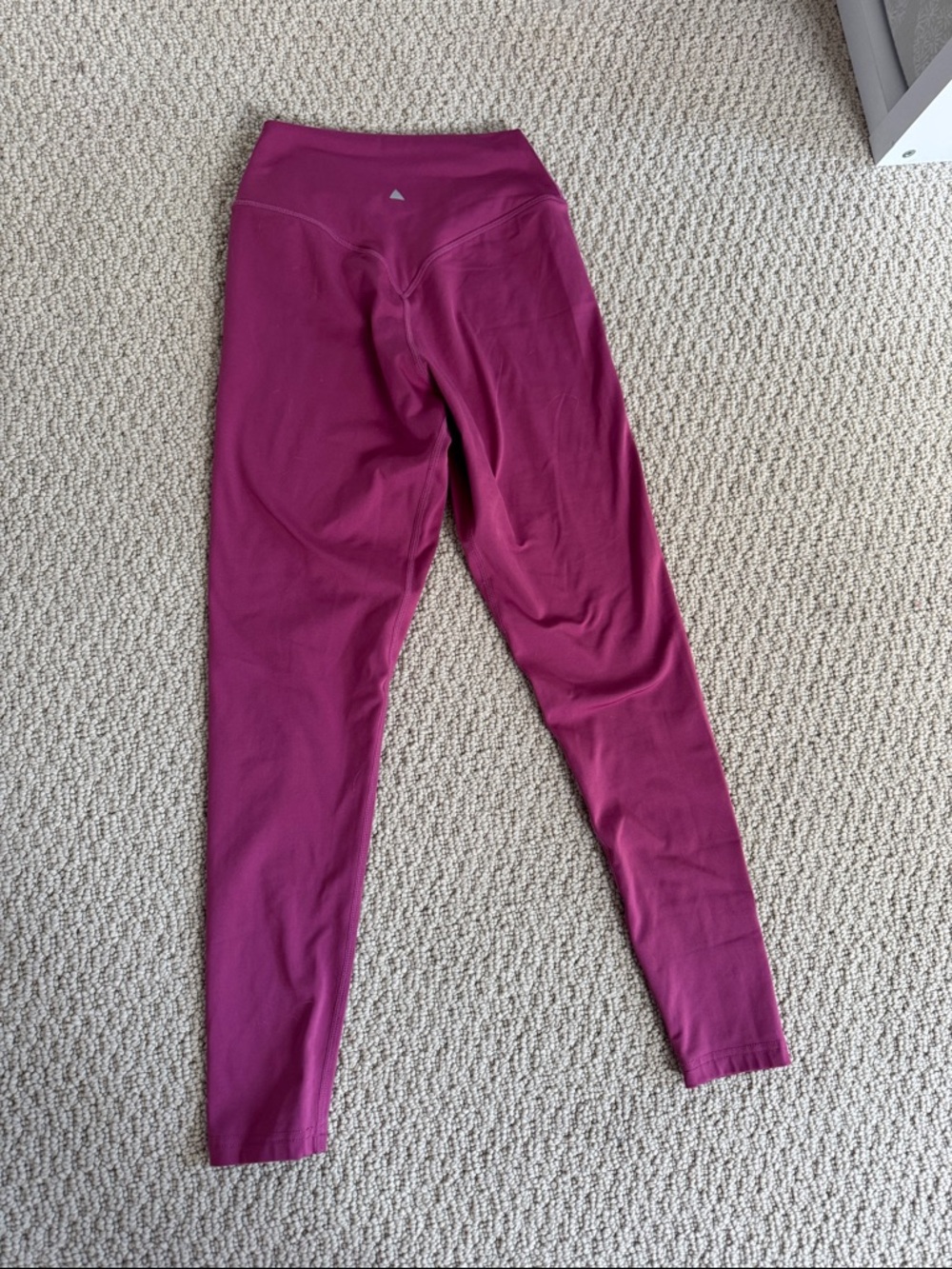 High-Waist Berry Balance Leggings - Picture 4 of 5